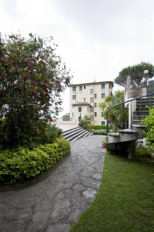 Grappolo D'Oro Hotel Pietrasanta Buitenkant foto